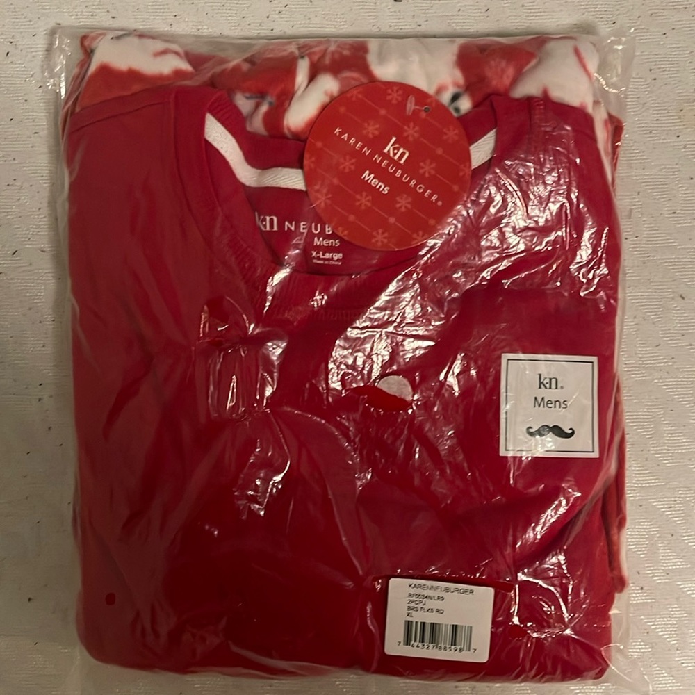 Men’s winter loungewear size X-Large.